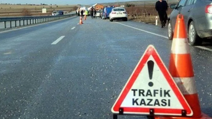 TEM'de korkunç kaza 2 Yaralı