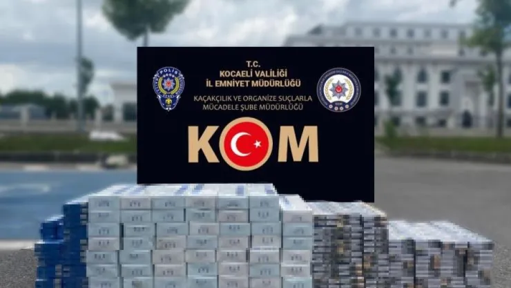 TEM Otoyolu'nda bir araçta bin 430 paket gümrük kaçağı sigara ele geçirildi