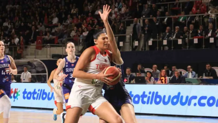 Tilbe Şenyürek: Rakip seçebilecek lüksümüz olmadığını düşünüyorum