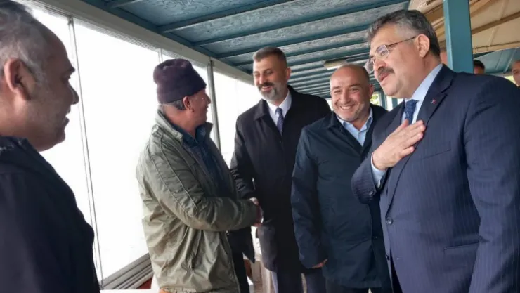 Tipioğlu: Her kapıyı çalıp her eli sıkacağız