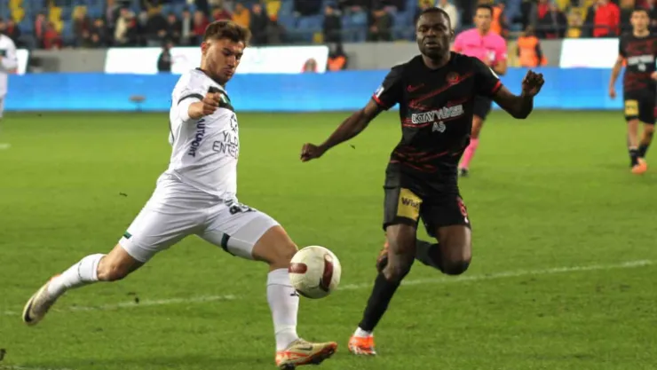Eserinle gurur duy Engin Koyun: 2-0