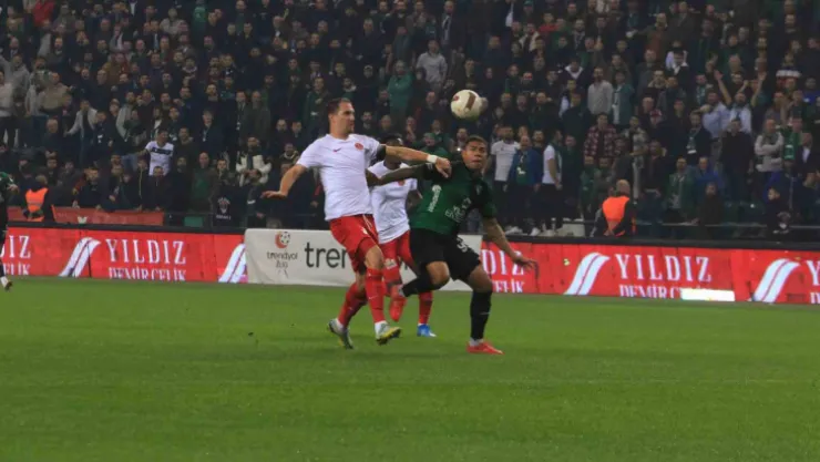 Kocaelispor evinde hezimete uğradı: 0-3