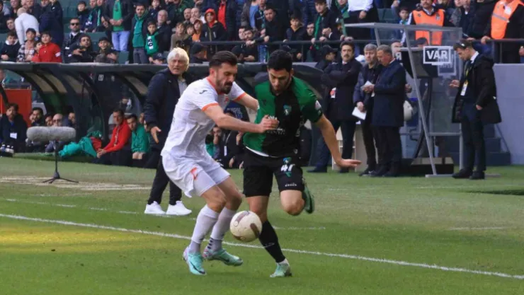 Kocaelispor, bir attı, 3 aldı: 1-0