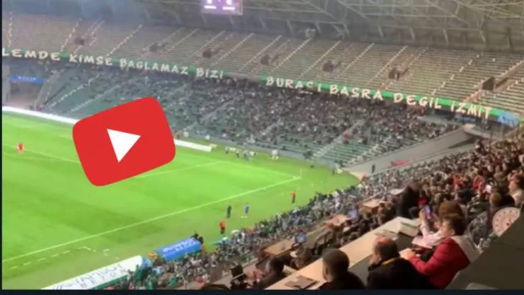 Tribün 'istifa' sesleri ile inledi