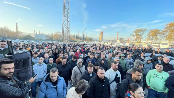 TÜPRAŞ işçilerinden Norm Kadro tepkisi: Bu uygulamalar iş kazalarına davetiye çıkarır