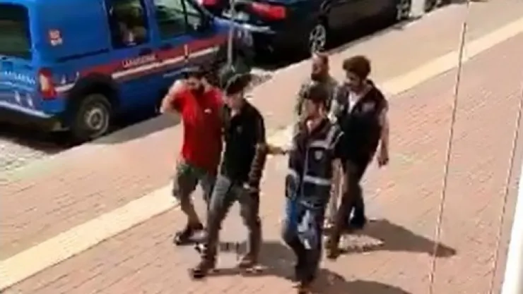 Uyuşturucu operasyonunda 5 tutuklama