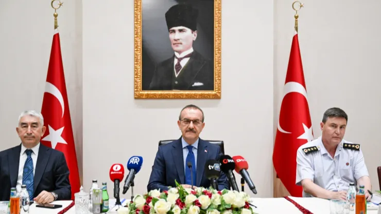 Vali Yavuz'dan çilingir sofrası uyarısı
