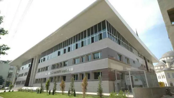 Vatandaş neden bilgilendirmeden mahrum ediliyor?