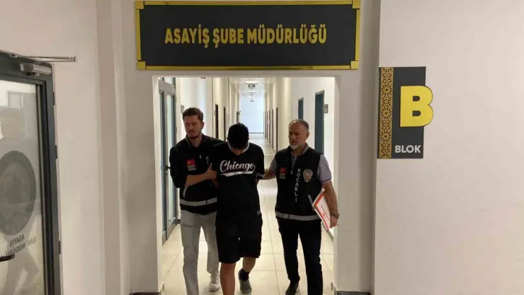 Silah zoruyla gasp etti, yakalandı