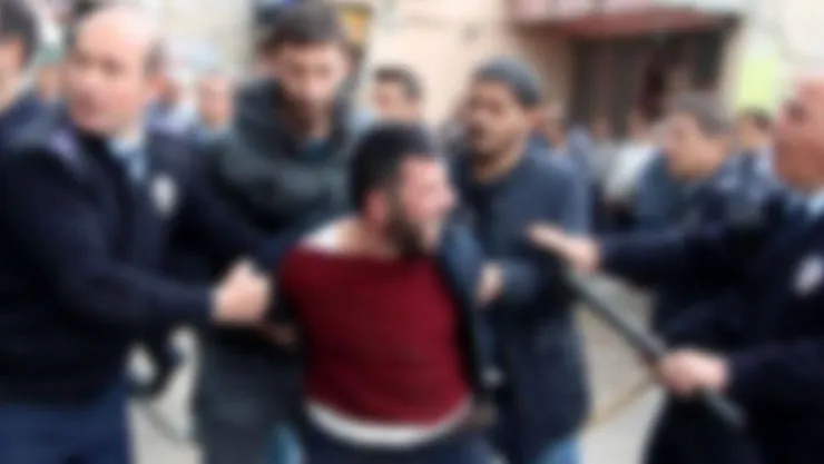 Vurup kaçma tartışmasında bıçak çekildi