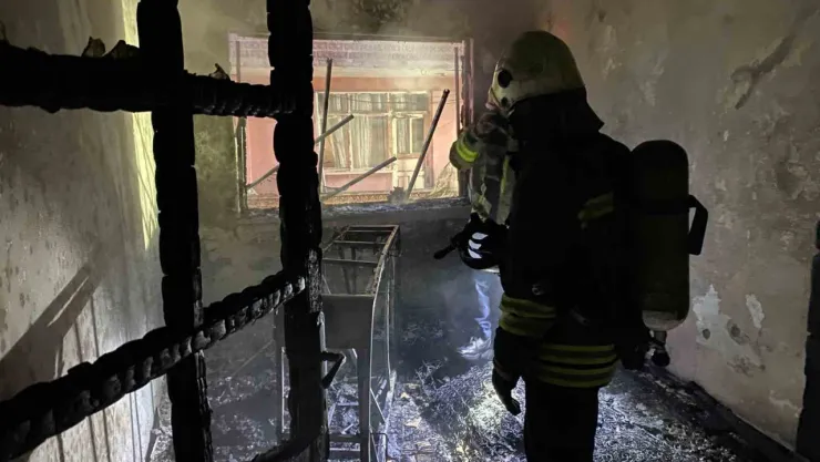 İzmit'te korkutan ev yangını!