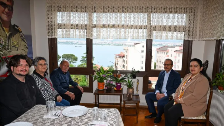 Yavuz Çifti, Şehidimizin annesini ziyaret etti