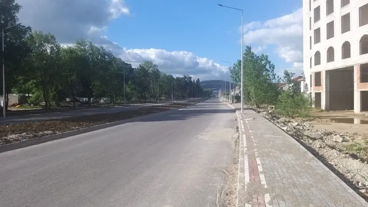 Yol açıldı ama eksiği çok