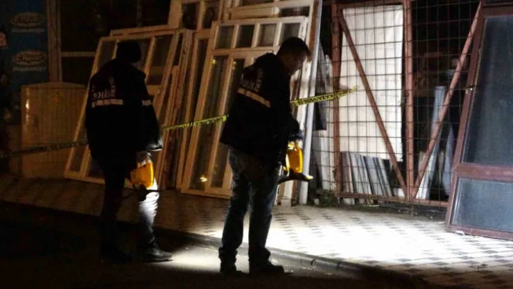 Yol kenarında bıçaklanmıştı, hayatını kaybetti