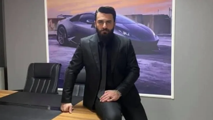 Yol kenarında erkek cesedi bulundu