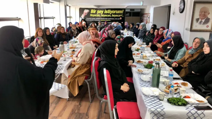 YRP Kocaeli Kadın Kolları kahvaltıda buluştu