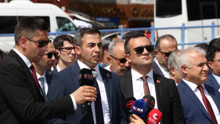 Yüzlerce müfettiş ve denetçi meslekten istifa ediyor