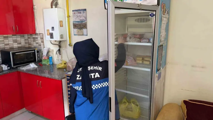 Kantinlere yasaklı ürün denetimi