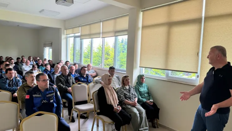 Zabıtaya etkili iletişimin püf noktaları anlatıldı