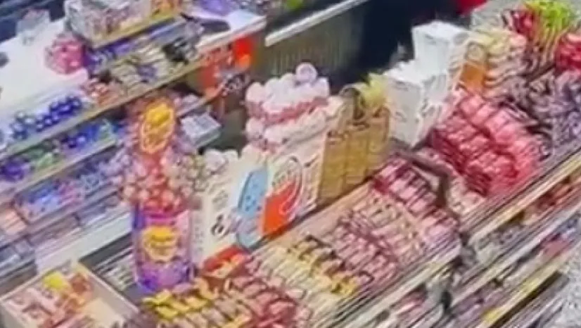 Alkollü müşteri, akaryakıt istasyonu çalışanını darbetti