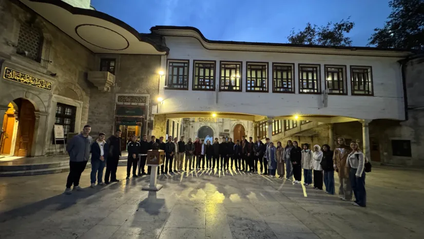 Başiskele'de gençler için namaz odaklı değerler projesi