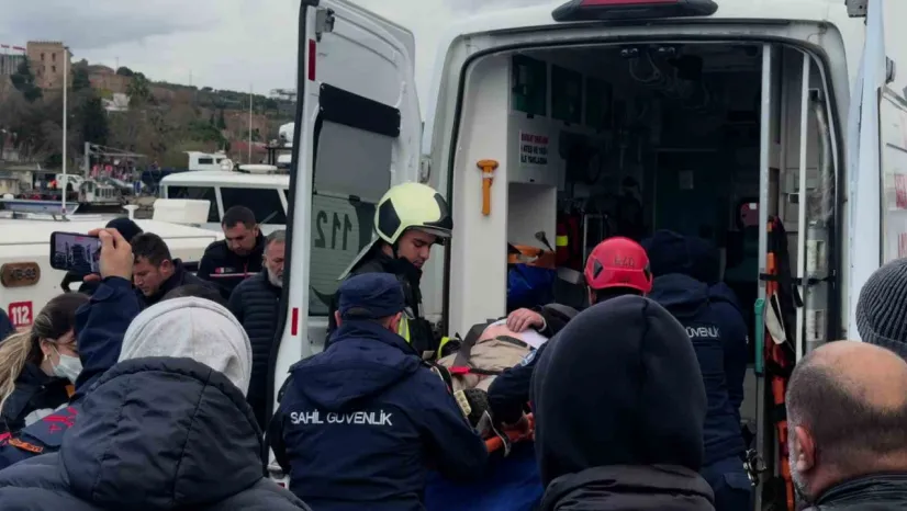 Denizde çırpınan vatandaş kurtarıldı