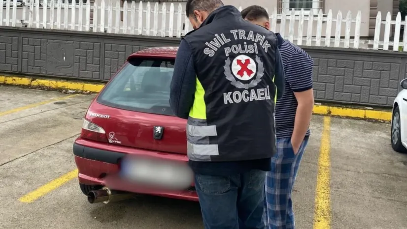 O araç trafikten men edildi