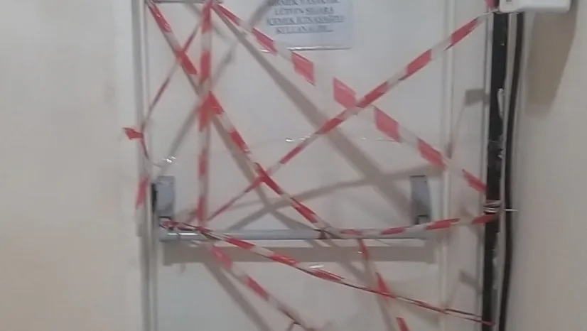 Kamu kurumunda şok görüntü!