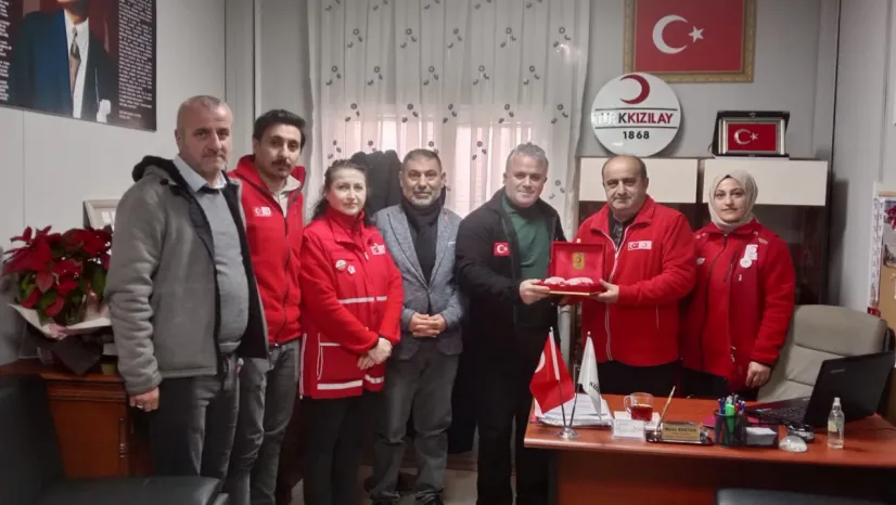 Kenan Seyrek'ten Türk Kızılay Körfez Şubesi'ne ziyaret