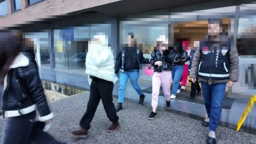 Kocaeli merkezli fuhuş operasyonunda 12 kişi gözaltına alındı, 14 kadın kurtarıldı