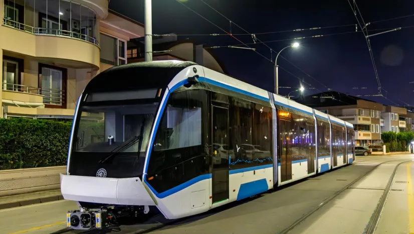 Kocaeli'ye geldi, raylara indirildi