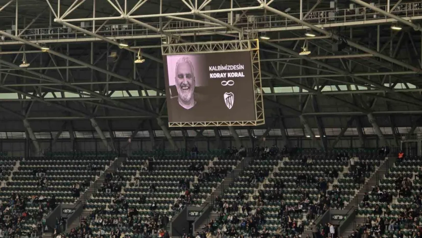 Kocaelispor, Gri Koray'ı unutmadı