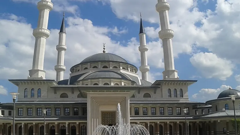 Külliye'den canlı: Bir ramazan akşamı, Külliye'den iftar yayını