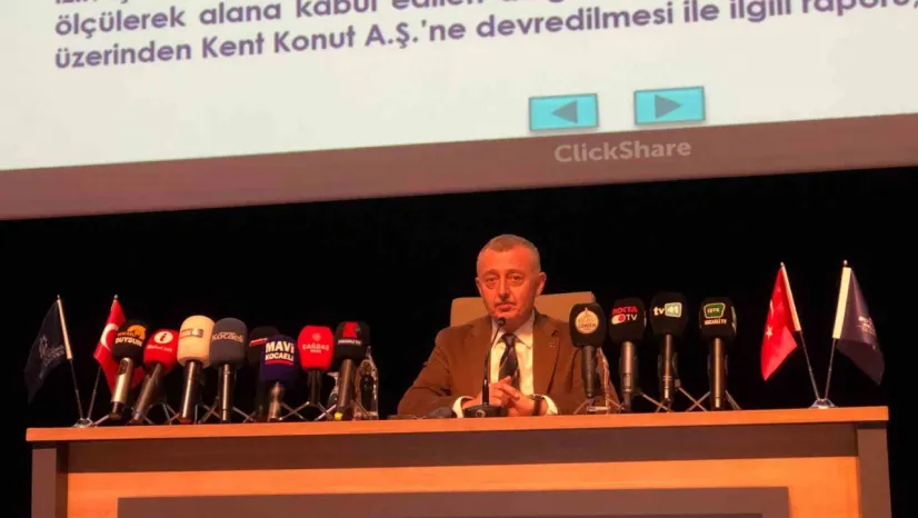 Mecliste gerginlik sürerken CHP'li meclis üyesinin attığı mesaj ortaya çıktı