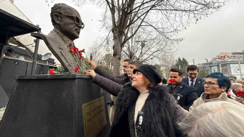 Meslektaşları Uğur Mumcu'yu ölümünün 33. yılında andı