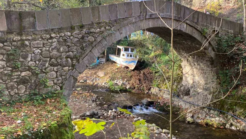 Milli Mücadele'nin tanığı 150 yıllık taş köprü zamana meydan okuyor