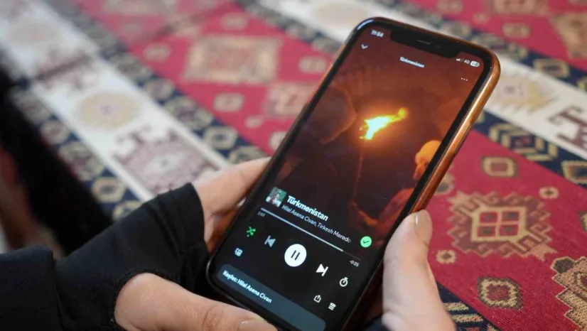 Söz yazarı genç kadının Türkmenistan'a uzanan telif takibi