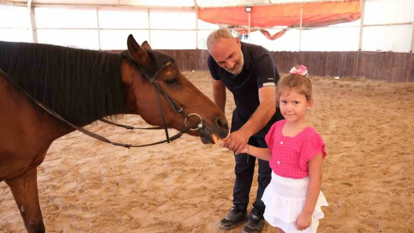 6 bin 789 çocuğa at sevgisi aşılandı