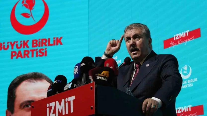 BBP lideri Destici: İslam İşbirliği Teşkilatı yardımlarla harekete geçmeli