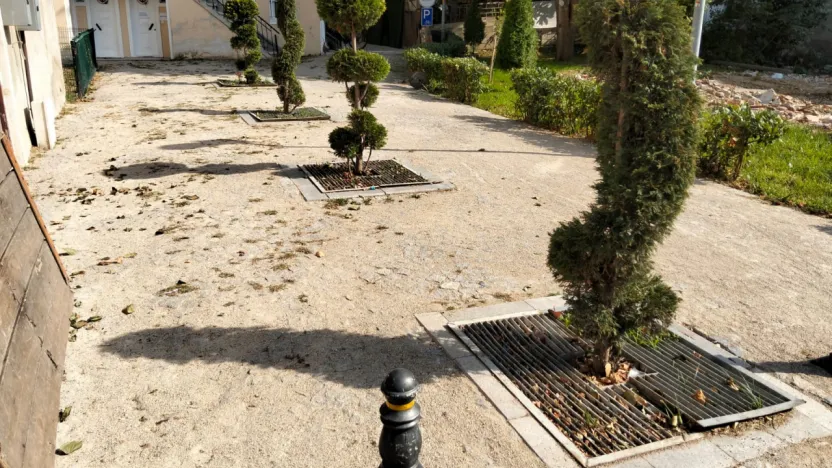 Burası böyle mi kalacak?