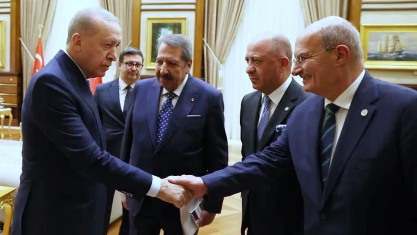 Erdoğan, ekonomi aktörlerini Külliye'de kabul etti