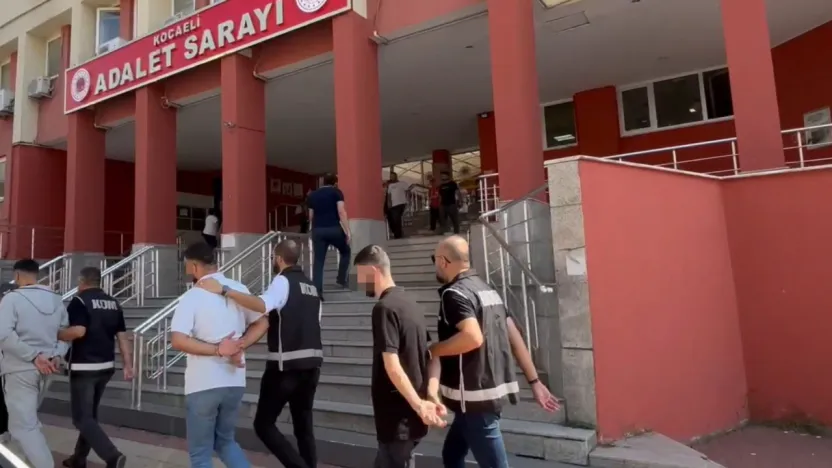 FETÖ'cüleri deşifre eden isme silahlı saldırı: 7 tutuklama