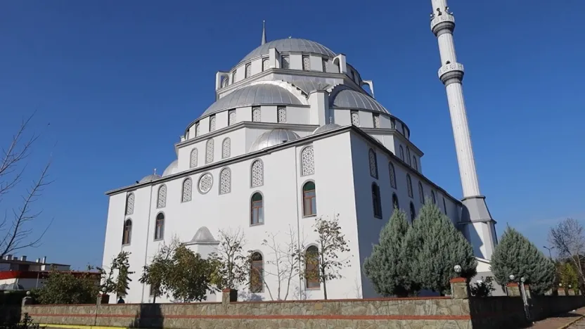Abdülhamit Han Camii'ne estetik görünüm