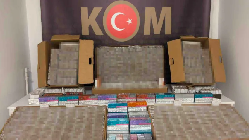 Kocaeli'de 41 bin 880 adet dolu makaron ele geçirildi