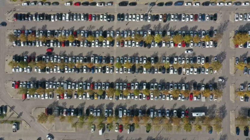 Sürücüler dikkat! Kocaeli'deki otoparklarda süre ve ücret düzenlemesi