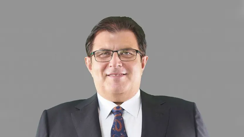 Kocaeli eski il başkanına eşinden uzaklaştırma kararı