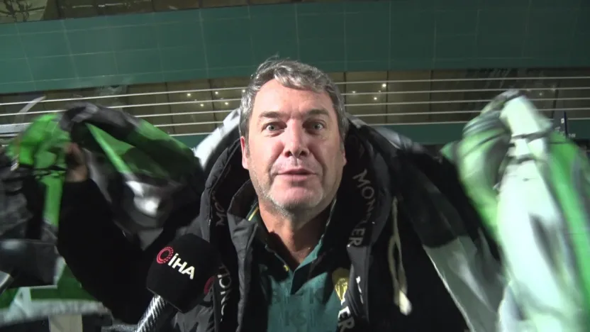 Kocaelispor'a destek için Arjantin'den kilometrelerce yol kat etti