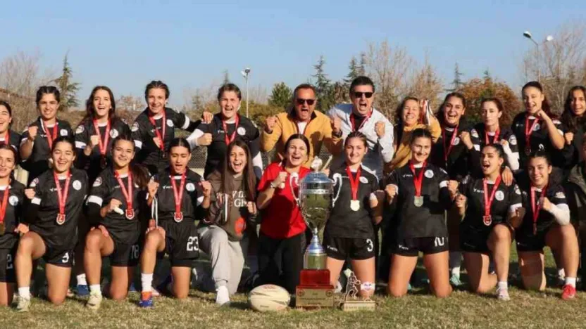 Körfez Gençlerbirliği, ragbide Türkiye şampiyonu oldu