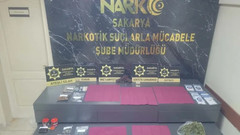 Uyuşturucu operasyonu: 10 gözaltı