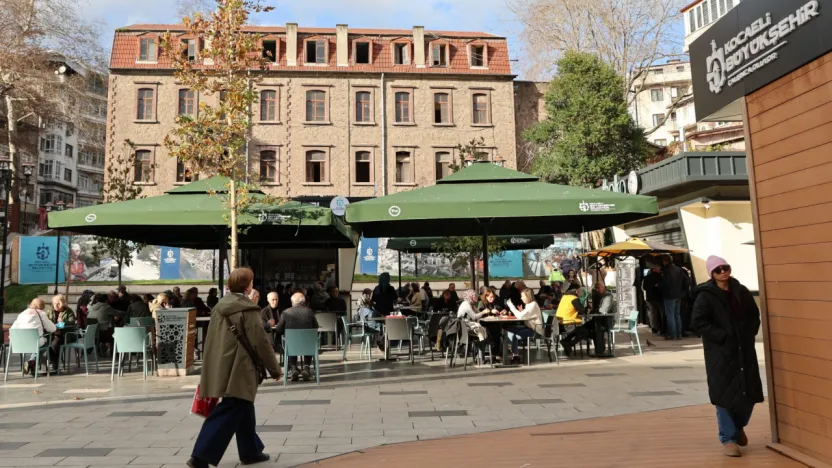 Şehrin kalbinde tatlı bir Mola noktası